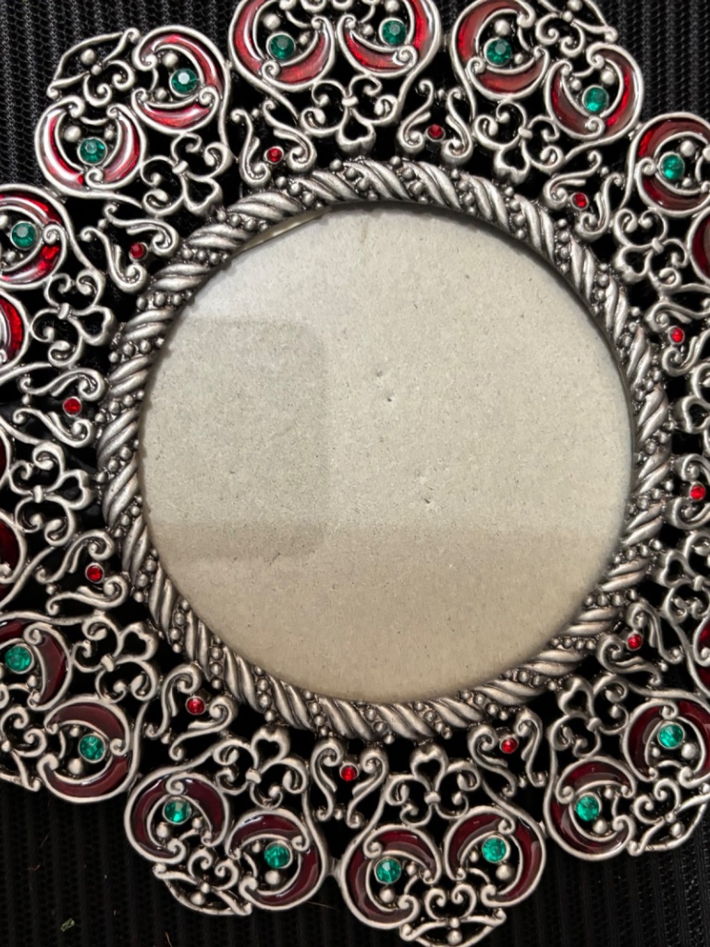 Metal picture frames - Picture 2 of 4